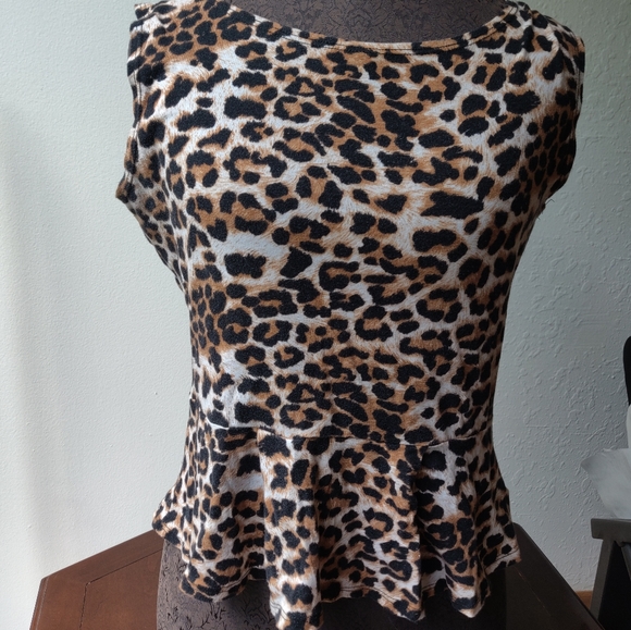 Leopard Print Peplum Top - Picture 1 of 1